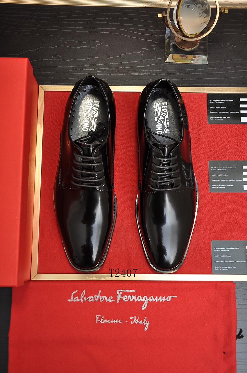 Ferragamo sz38-44 340